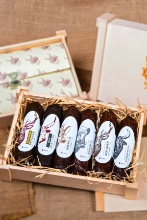 6 Stück Wildsalamis in exklusiver Holzbox